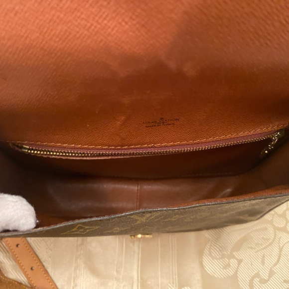 Louis Vuitton St Cloud medium sizeCrossbody bag - Picture 7 of 13